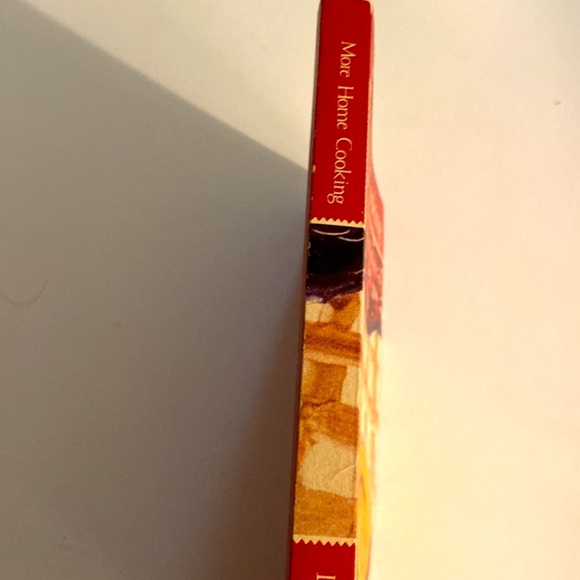 MORE HOME COOKING - A WRITER RETURNS TO THE KITCHEN by LAURIE COLVIN - Picture 2 of 6